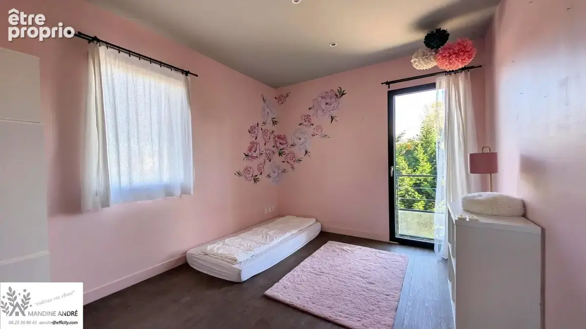 Maison 5 pièces 141 m² à vendre à Saint-Bernard (01600) - photo 10