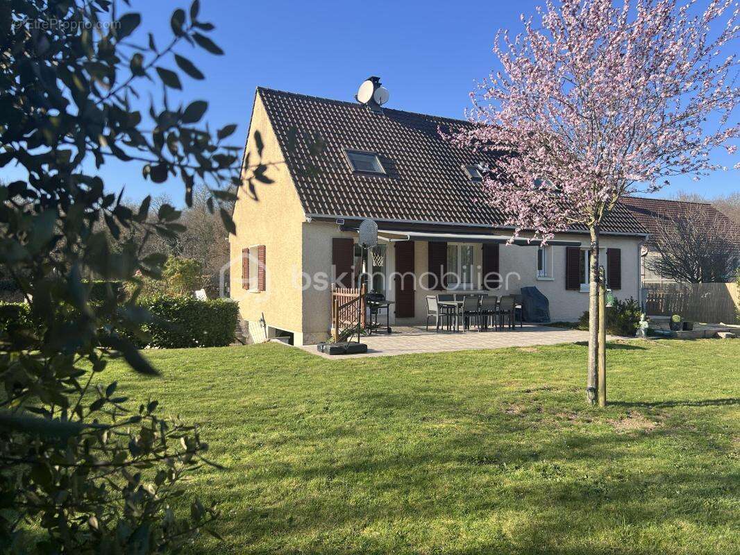 Maison à RICHEBOURG