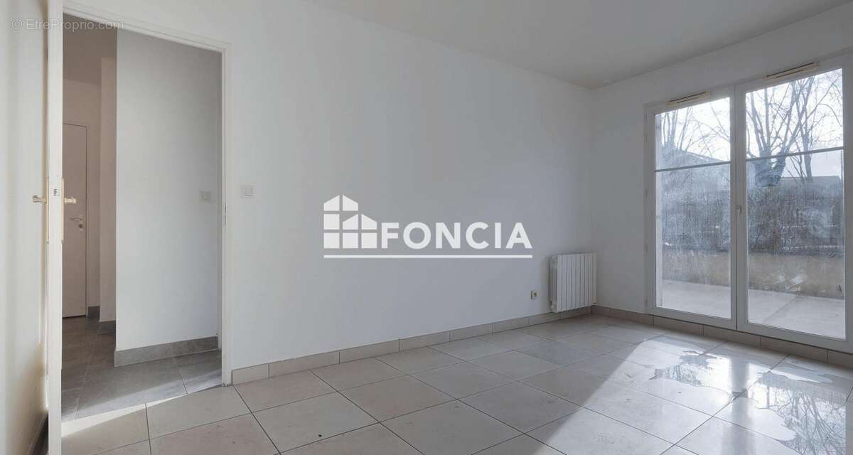 Appartement à MELUN