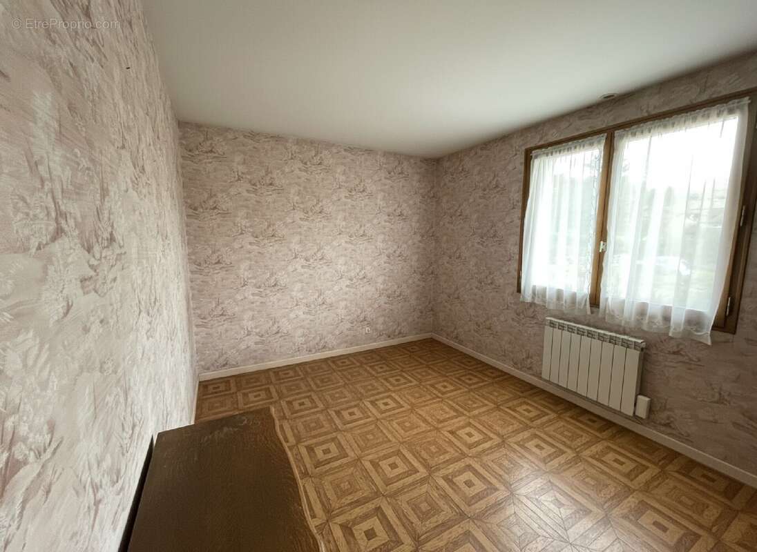 Maison 260 m² à Frangy  - photo 7