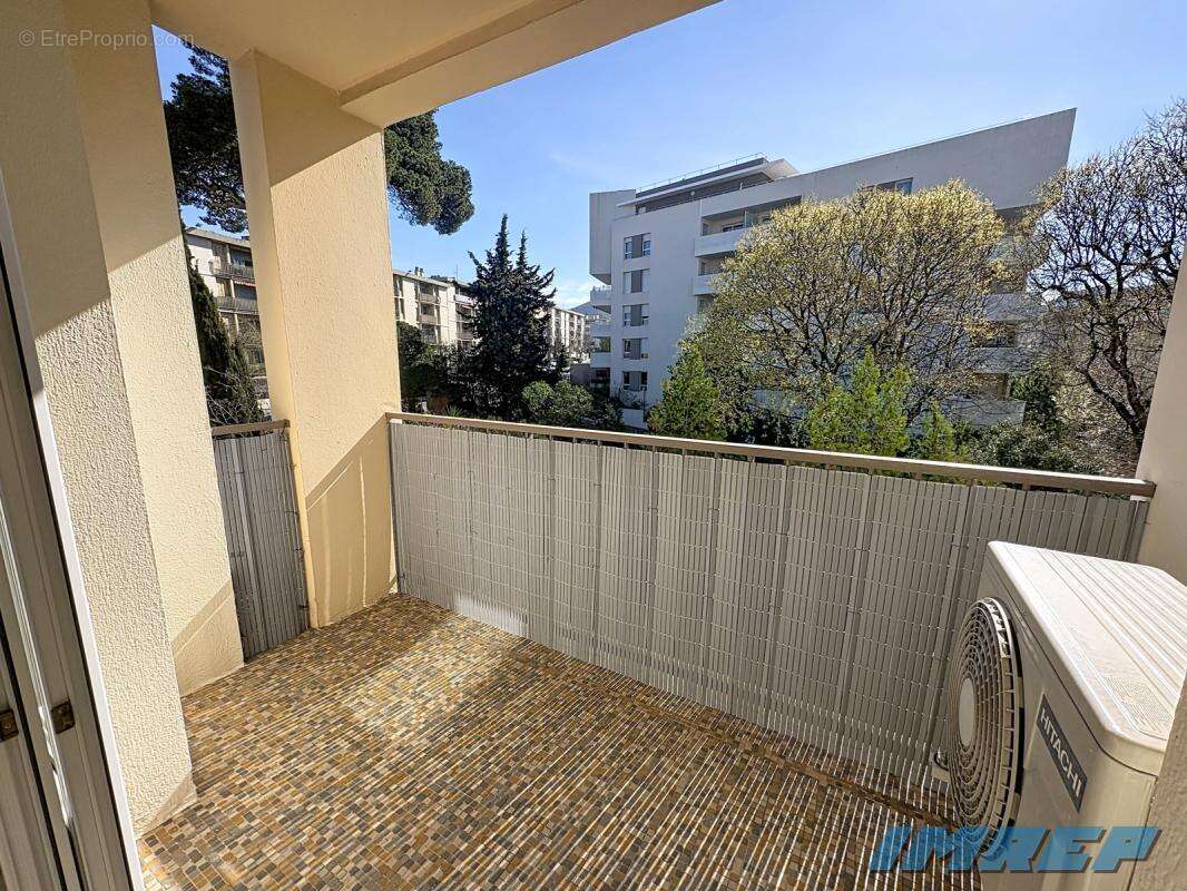 Appartement 71 m² à Marseille-10e  - photo 2
