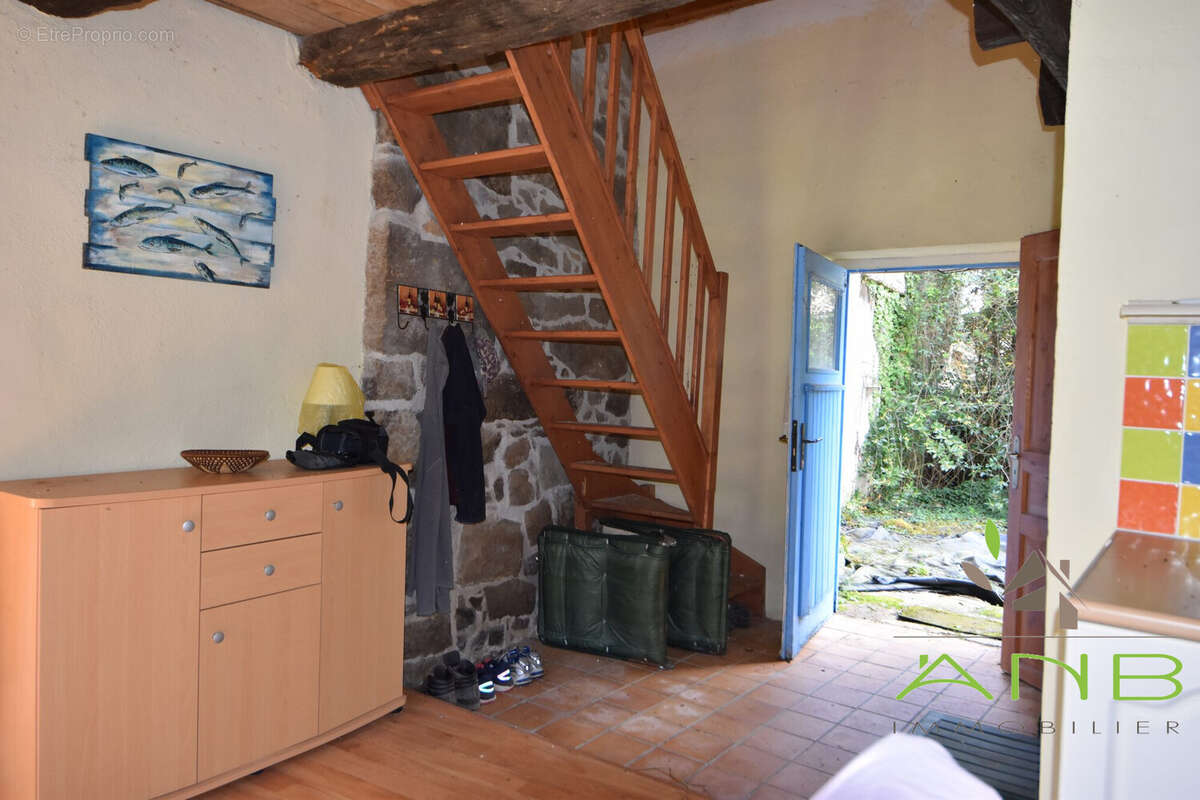Maison à ECURAS