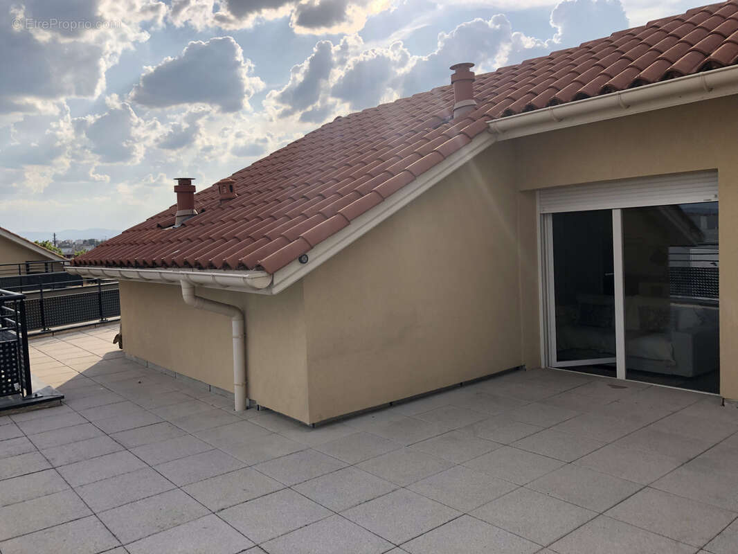 Appartement à VENISSIEUX