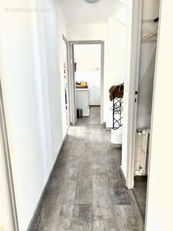 Maison à PEZILLA-LA-RIVIERE