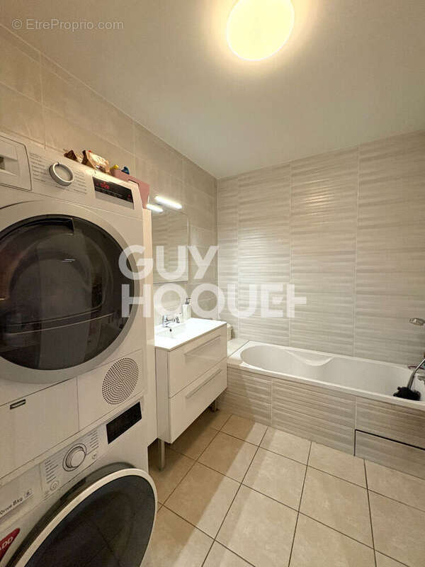 Appartement à GRIGNY