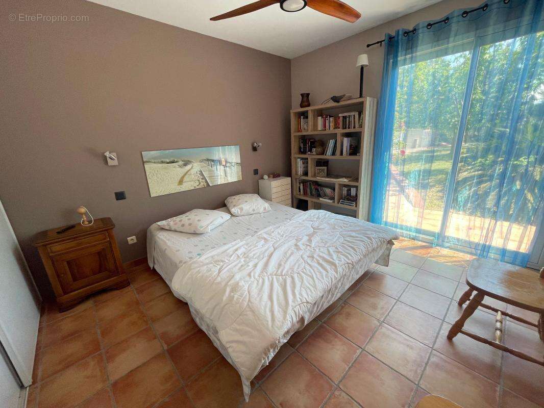 Villa 4 faces, 5 chambres - photo 15