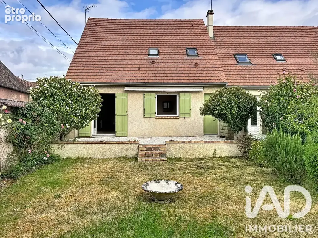 Photo 1 - Maison à NOGENT-LE-ROI