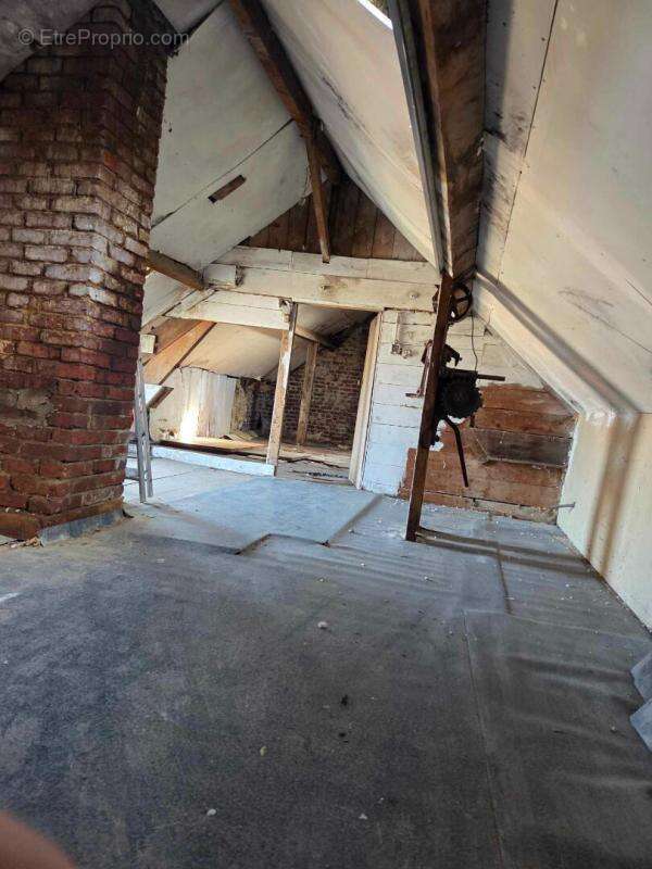 Maison à MUIRANCOURT