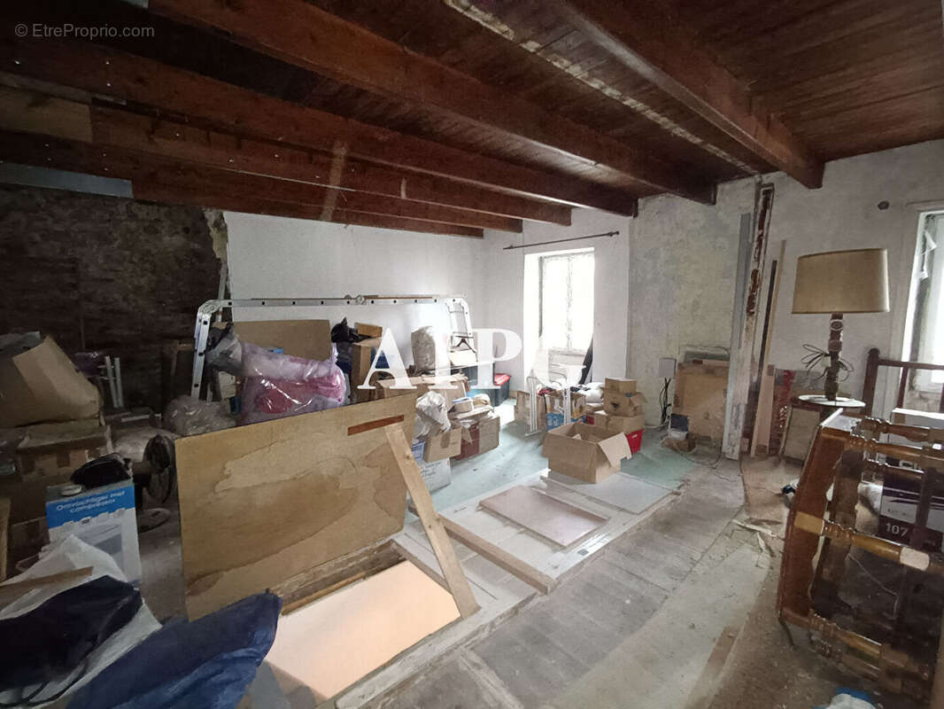 Maison à PAULE