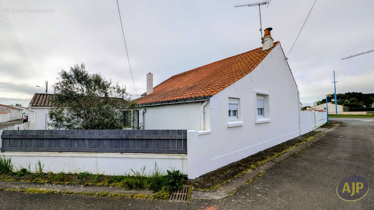 Maison à L'AIGUILLON-SUR-MER
