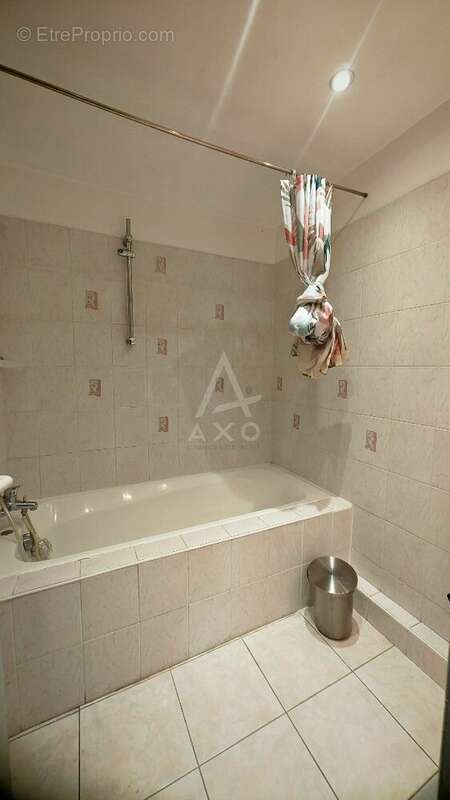 Appartement à EZANVILLE