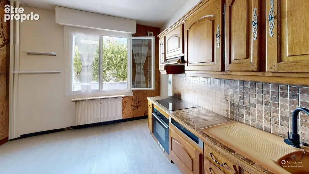 Appartement  traversant  87m2 rue de la Mouillère - photo 5