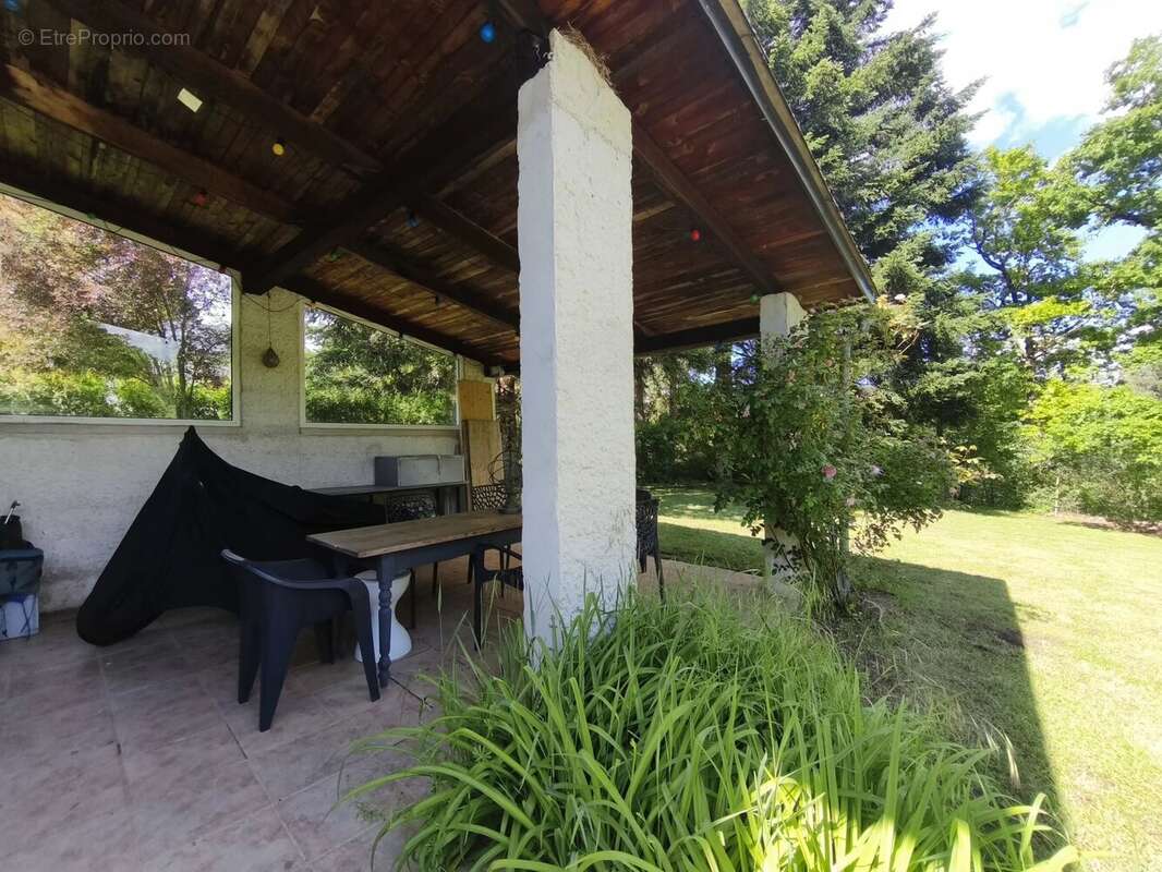 Maison à LE VIBAL