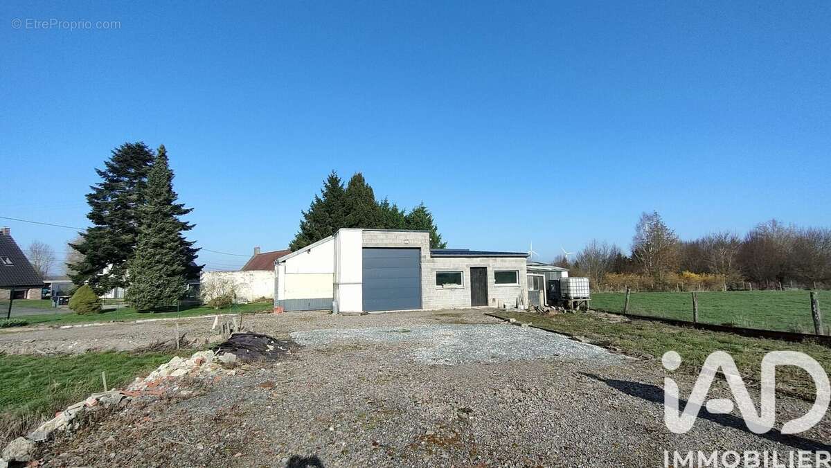 Terrain 1050 m² à Penin  - photo 3