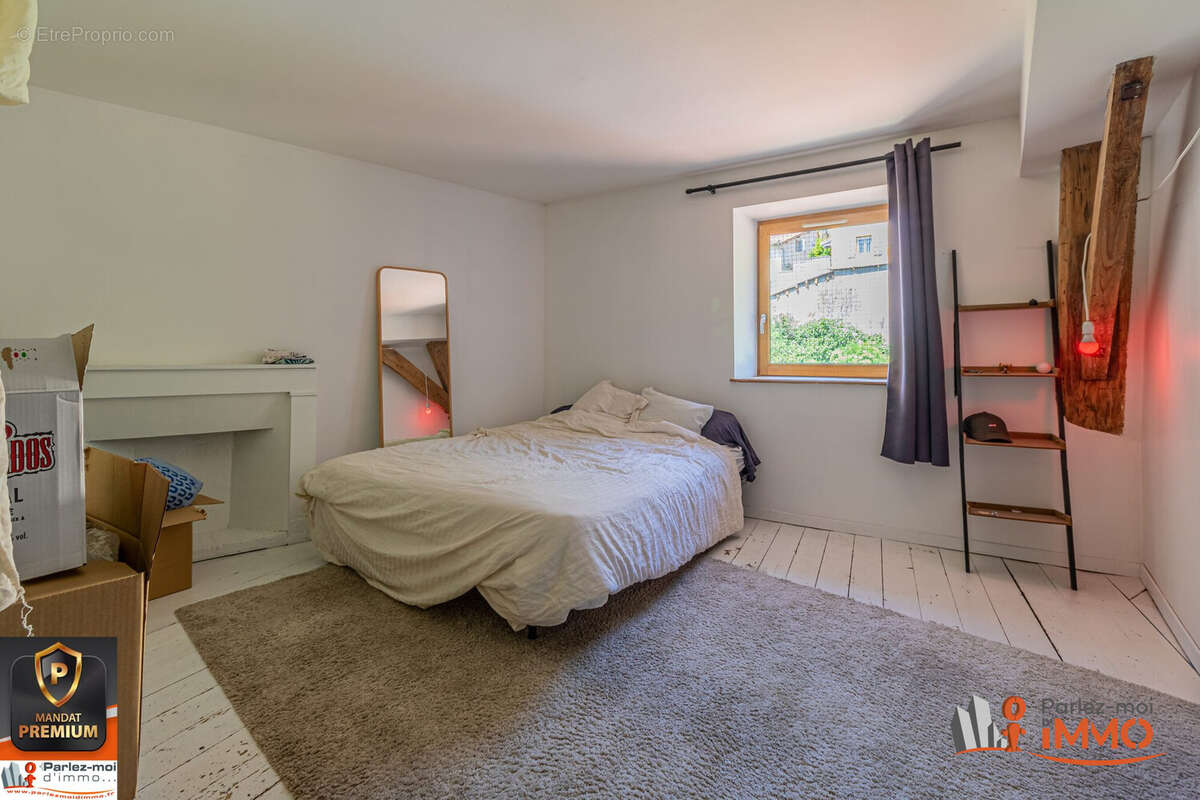 Appartement à SAIN-BEL