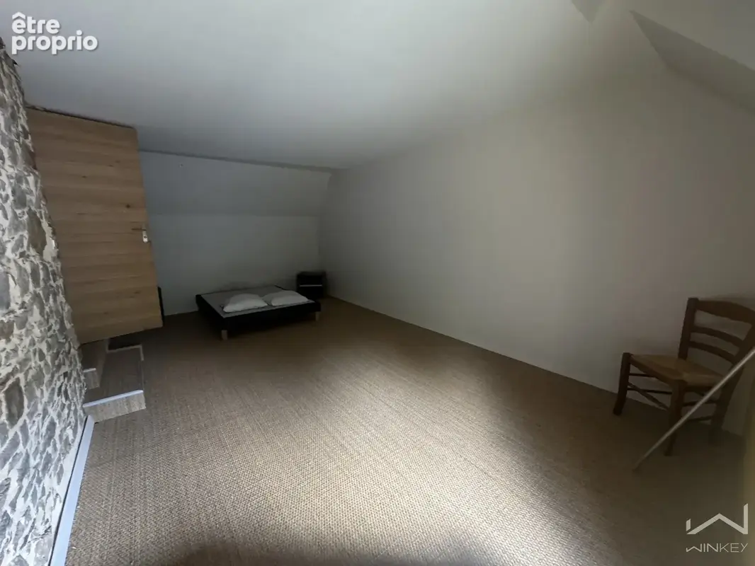 Maison 4 chambres   140 m2   5 000 m2 de terrain   Guichen - photo 23