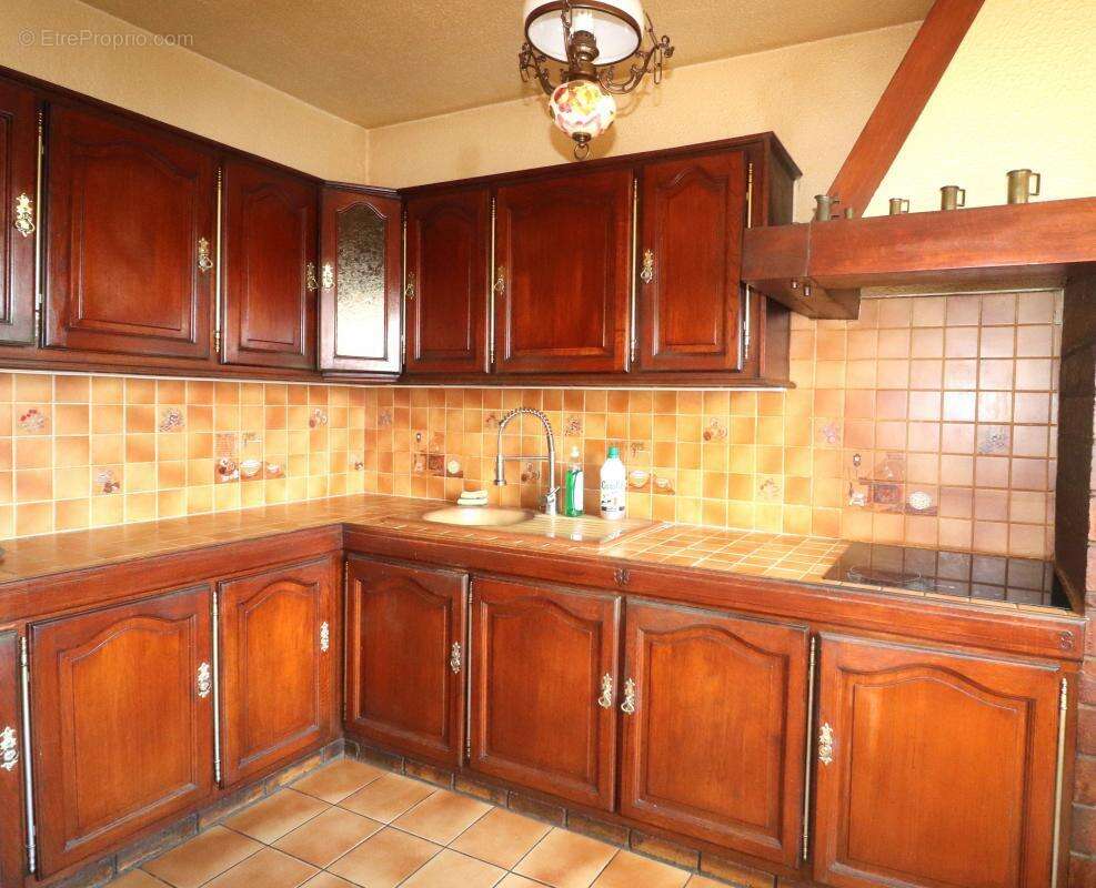 Maison à VIRY-CHATILLON