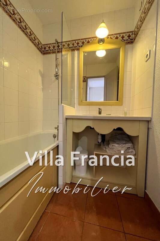 Appartement à MANDELIEU-LA-NAPOULE