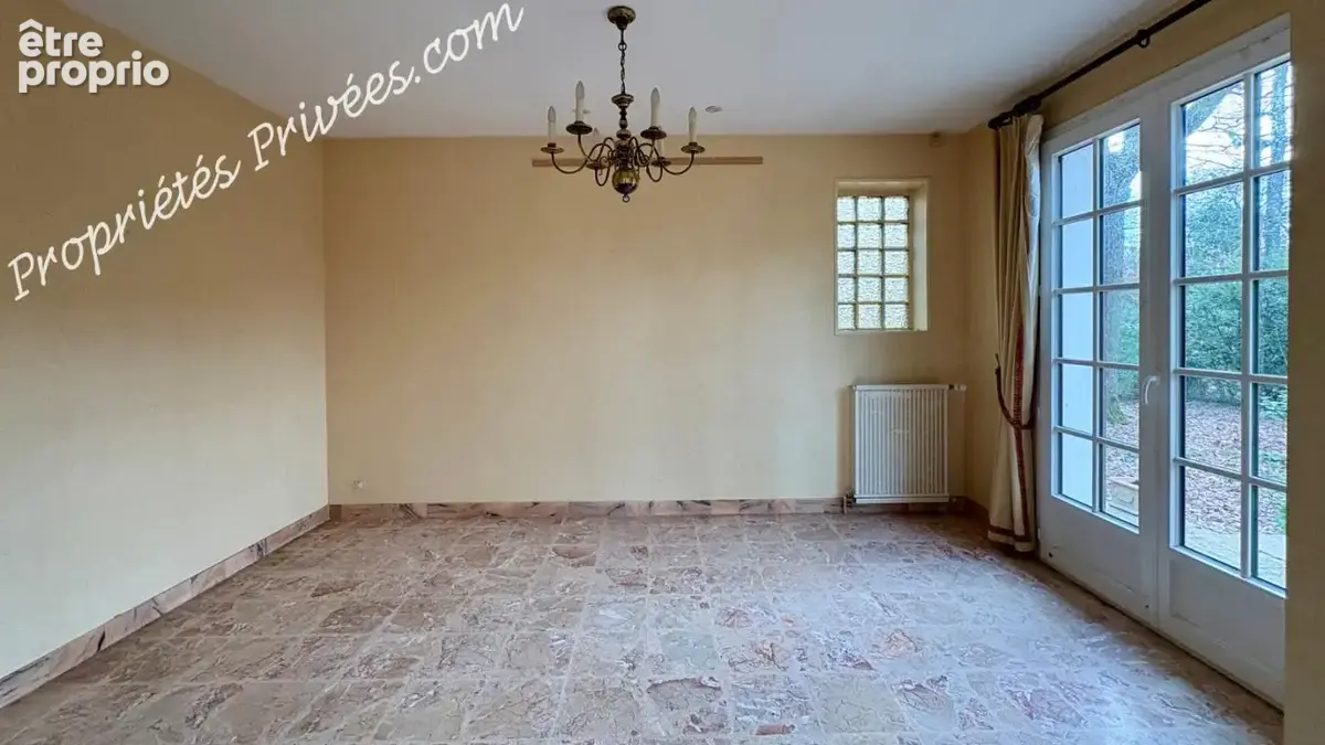 Maison Vineuil 10 pièce(s) 132 m2 - photo 8
