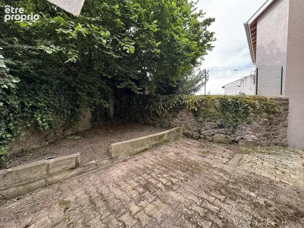 Appartement avec terrasse et garage à Monistrol sur Loire. - photo 9