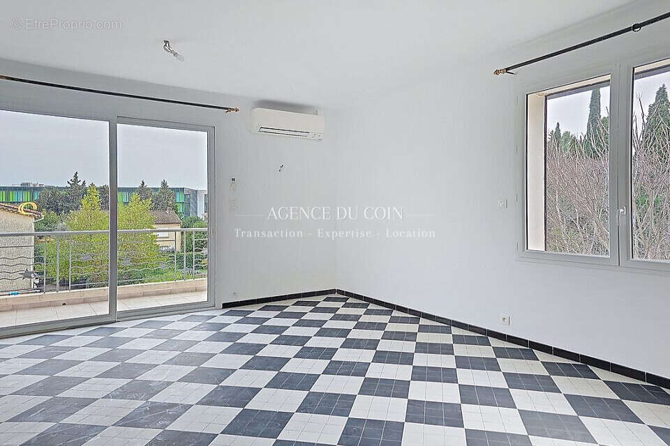 Appartement à DRAGUIGNAN