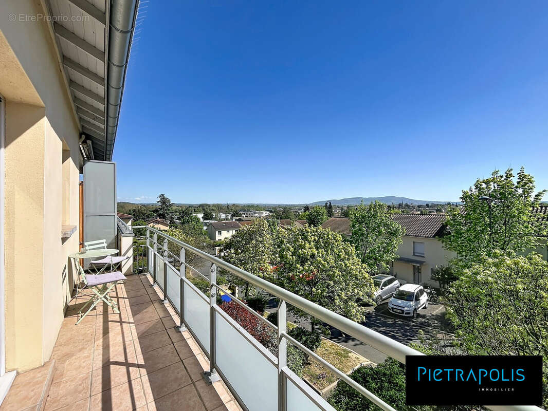 Appartement 66 m² à Anse  - photo 5