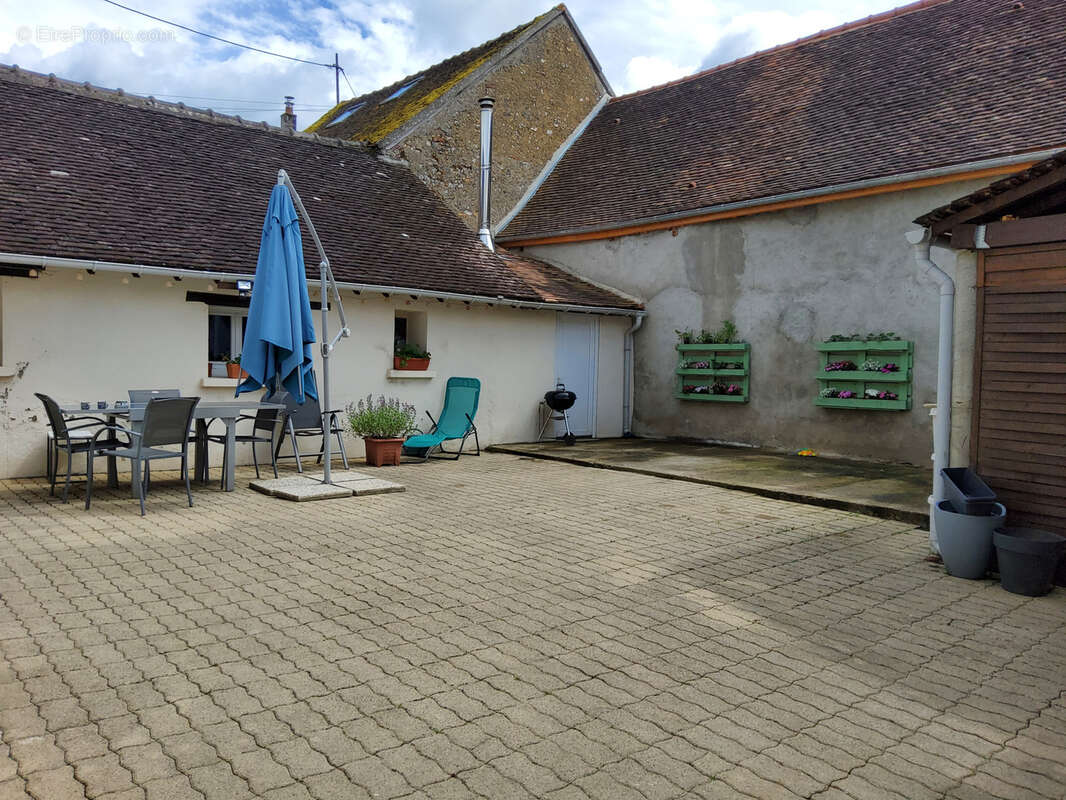 Maison à VERON