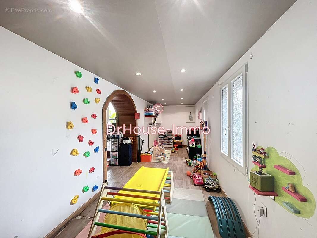 Maison à CHATEAU-LA-VALLIERE