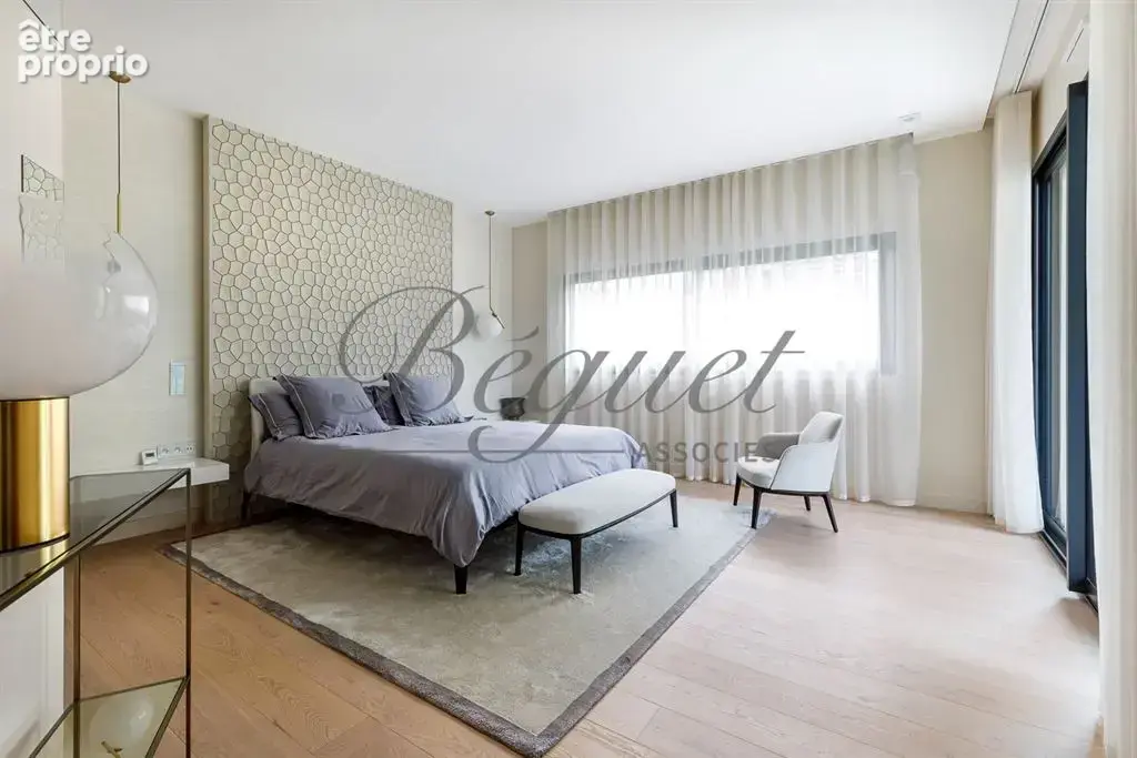 Vaucresson (92420) – Maison de 350 m², 5 chambres, terrain de 1 300 m² – près de Paris, Hauts-de-Seine, Île-de-France - photo 17