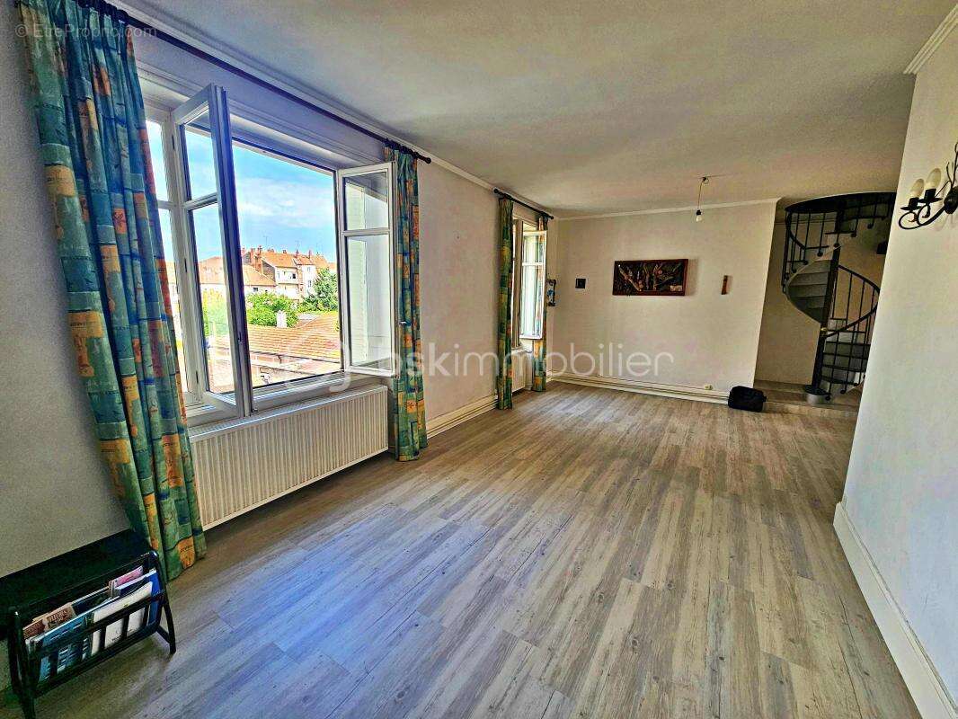 Appartement à ROANNE