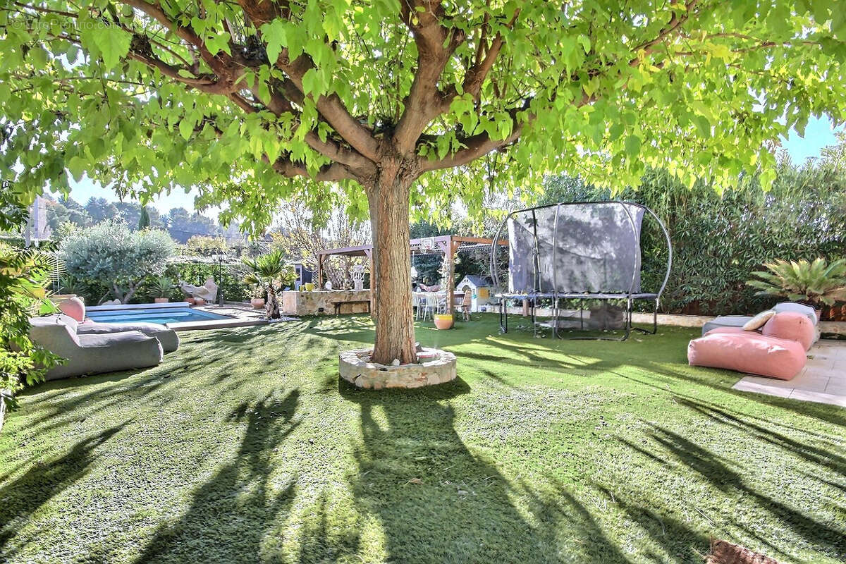 Appartement à AUBAGNE