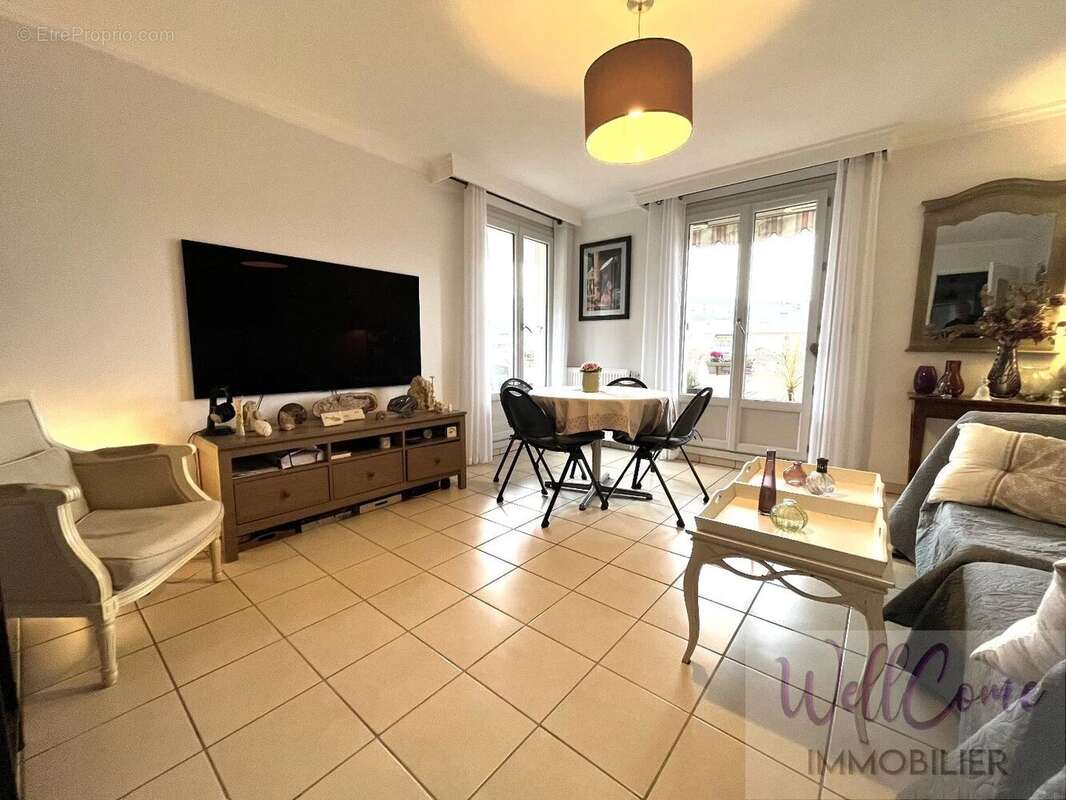 Appartement à AIX-LES-BAINS