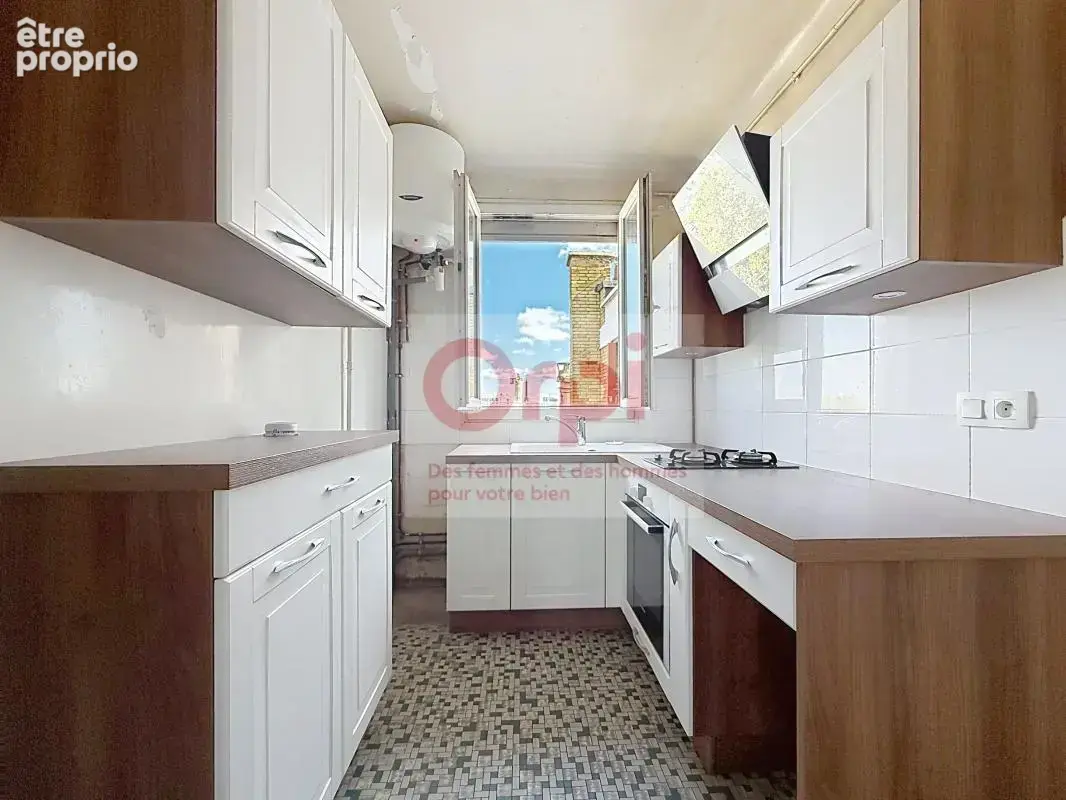 Appartement À Vendre - photo 3