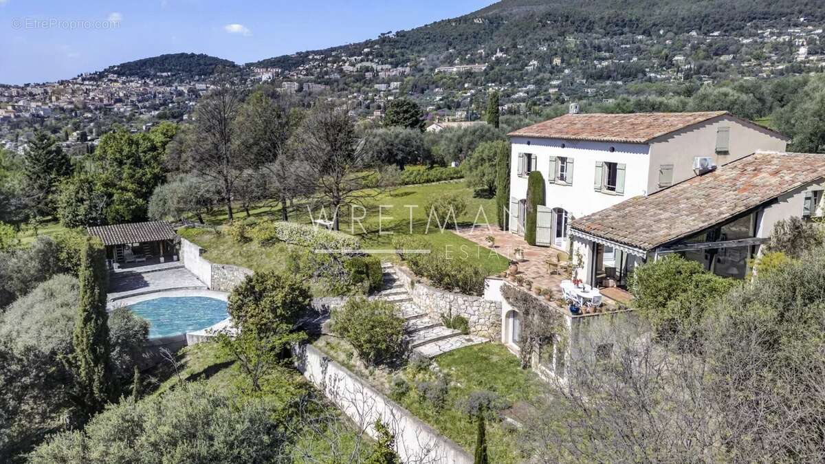 Maison à GRASSE