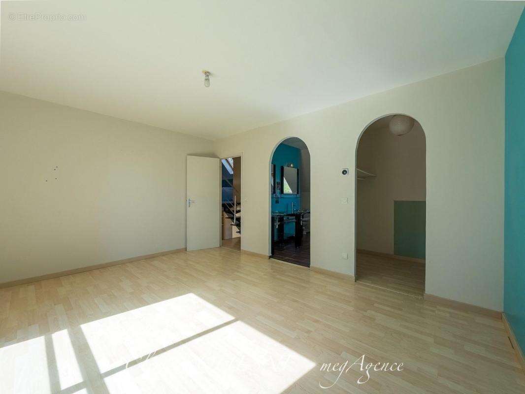 4 chambres / piece de vie 63m2 / aucun vis-a-vis - photo 12
