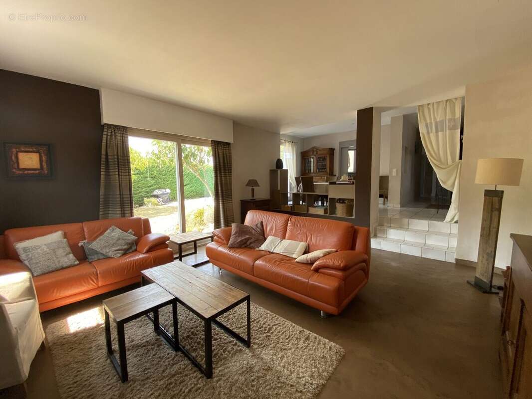 Maison 150 m² à Die  - photo 2