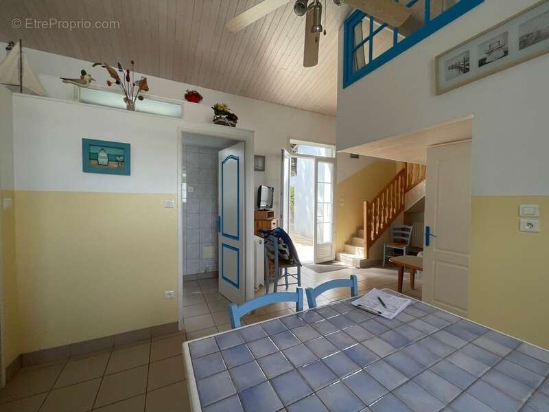 Maison à LE BOIS-PLAGE-EN-RE