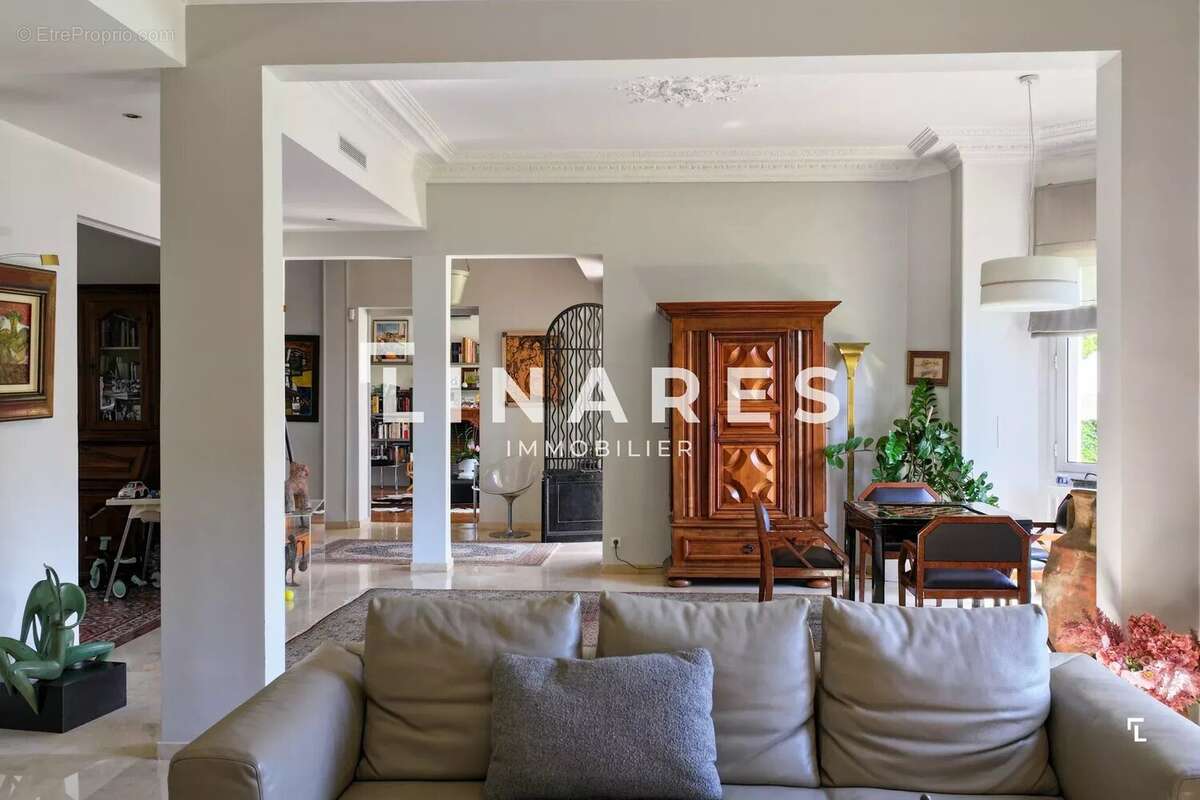 Maison à MARSEILLE-8E