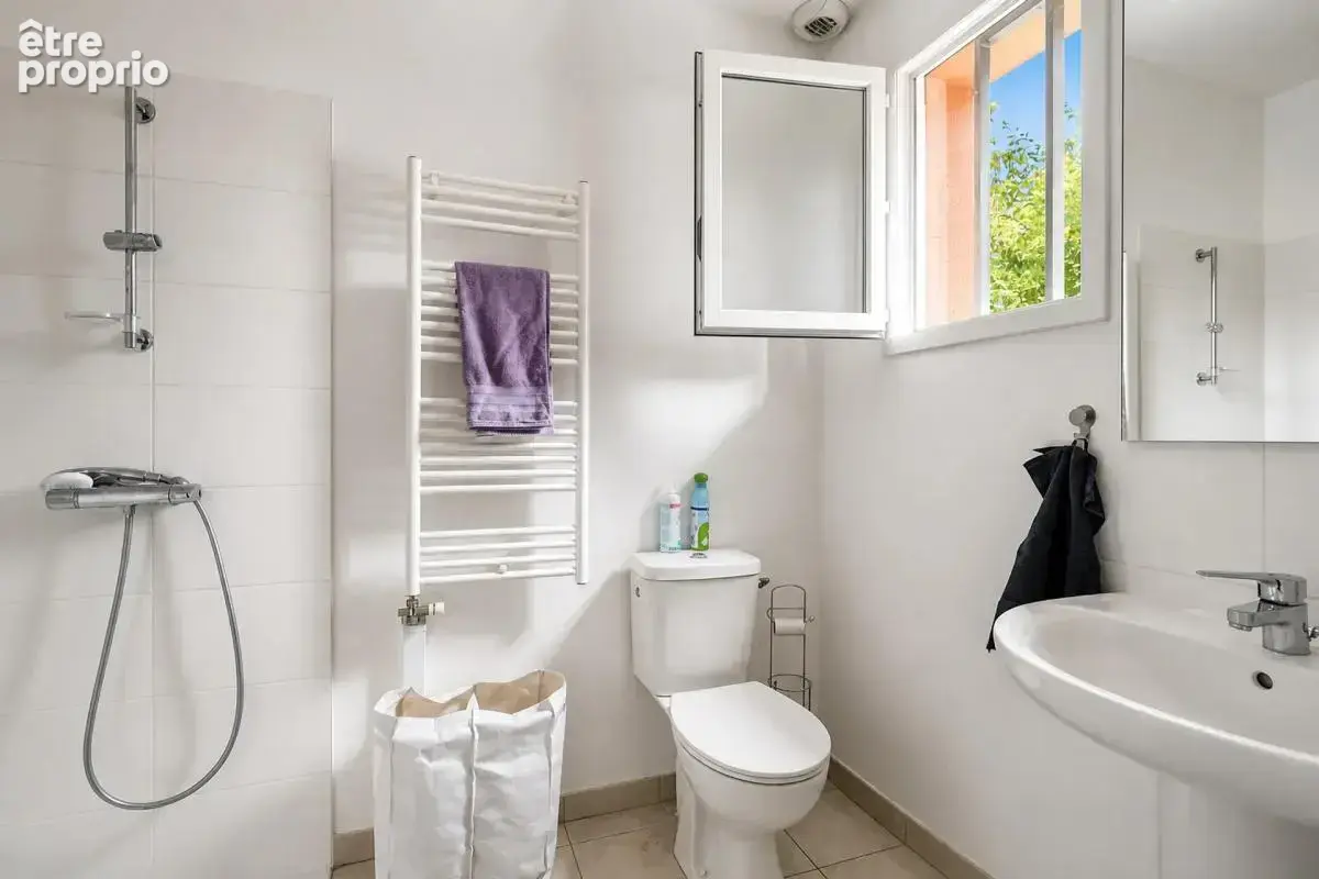 Belle maison récente de 4 pièces de 83 m² à Saint-Denis - photo 6