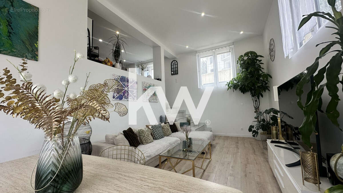 Maison à SAINT-ETIENNE