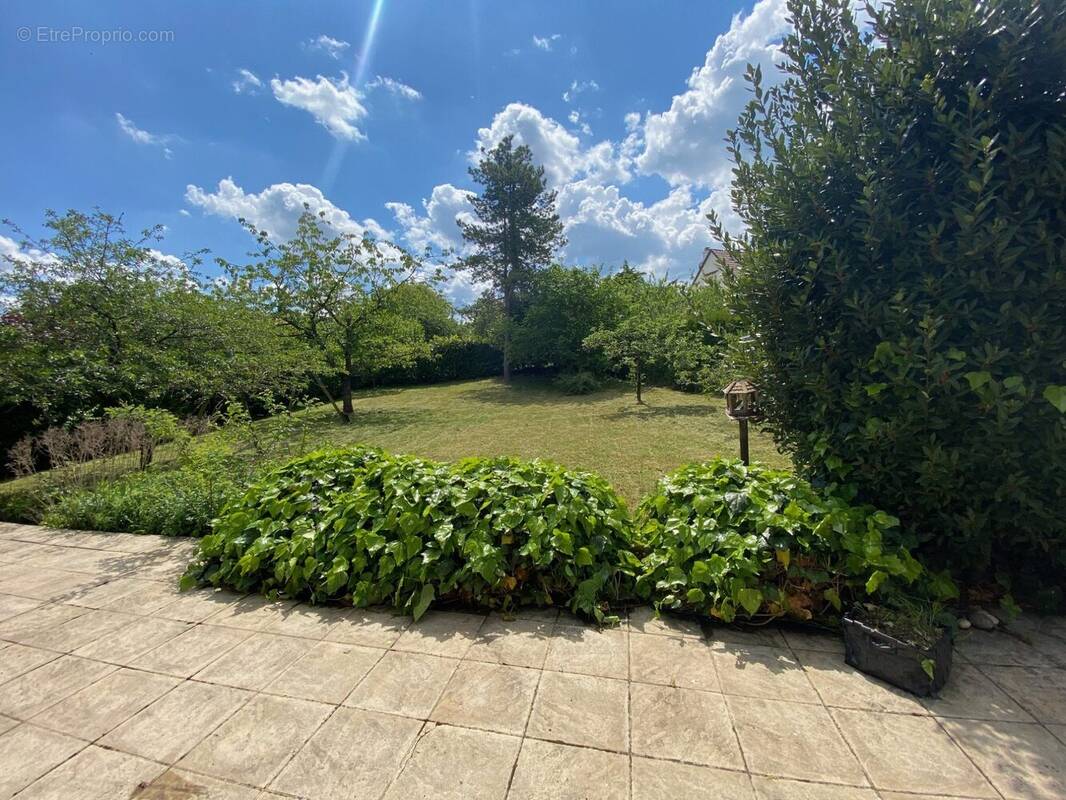 Maison à HAUTEVILLE-LES-DIJON