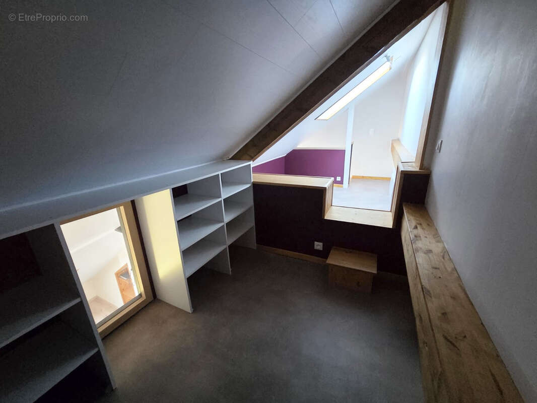 Appartement à DOMPIERRE-LES-TILLEULS