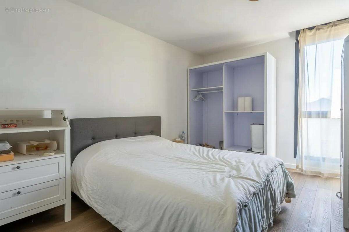 Appartement à ROMAINVILLE