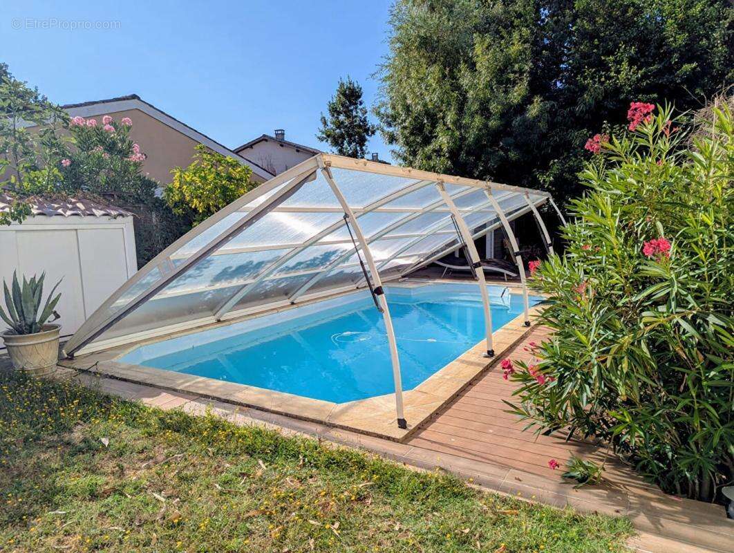 Maison Merignac 7 pièce(s) 157 m2 - photo 5