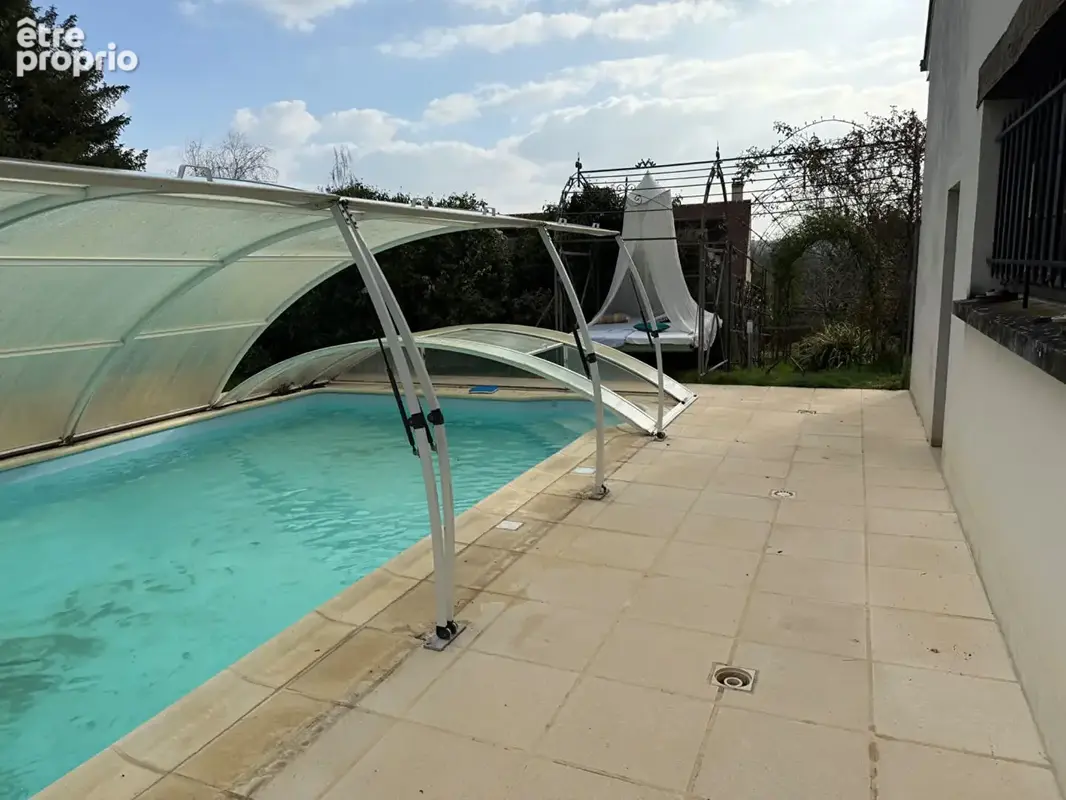 Propriété de caractère (270 m² ) avec Piscine couverte et Parc paysager de 2 110 m² - photo 7