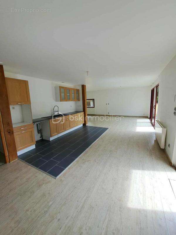 Belle maison ossature bois (2012) – Terrain 5 351 m² – Exposition plein sud - photo 10