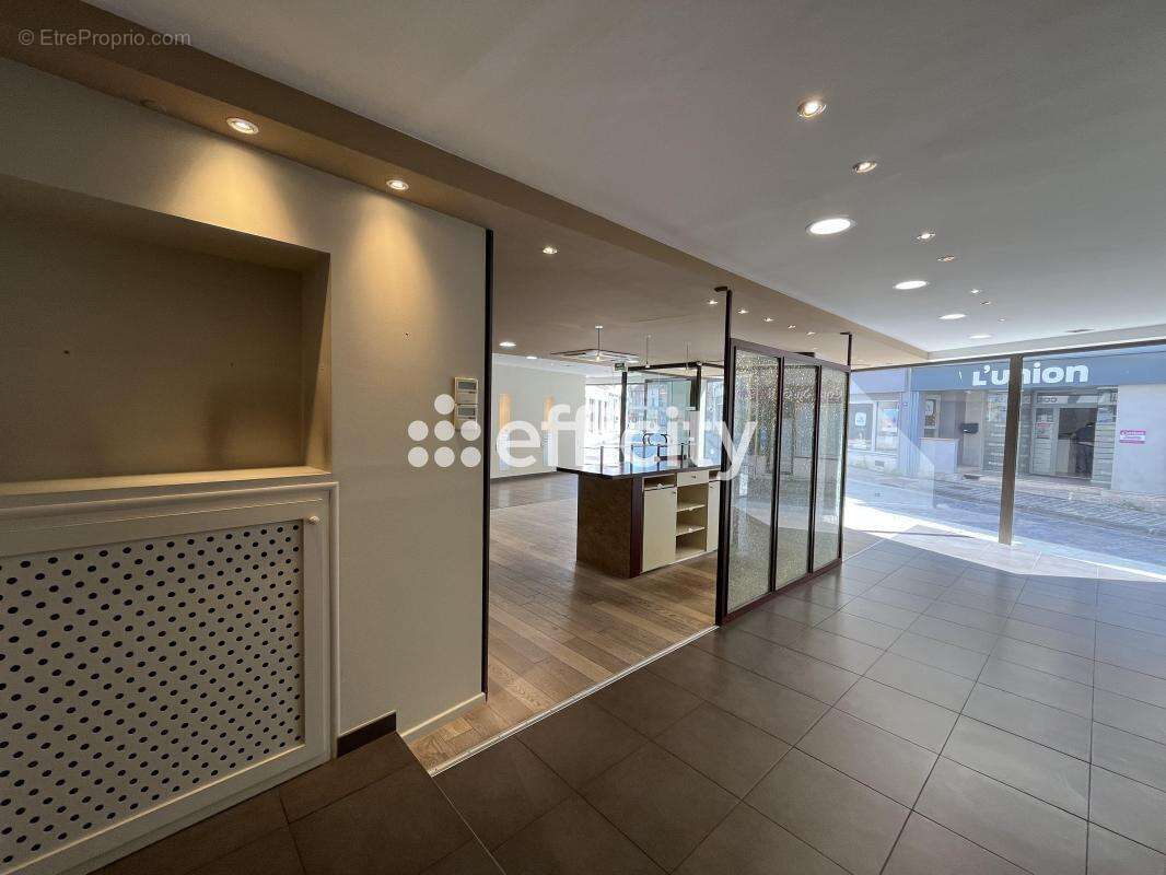 Appartement 300 m² à Sezanne  - photo 3