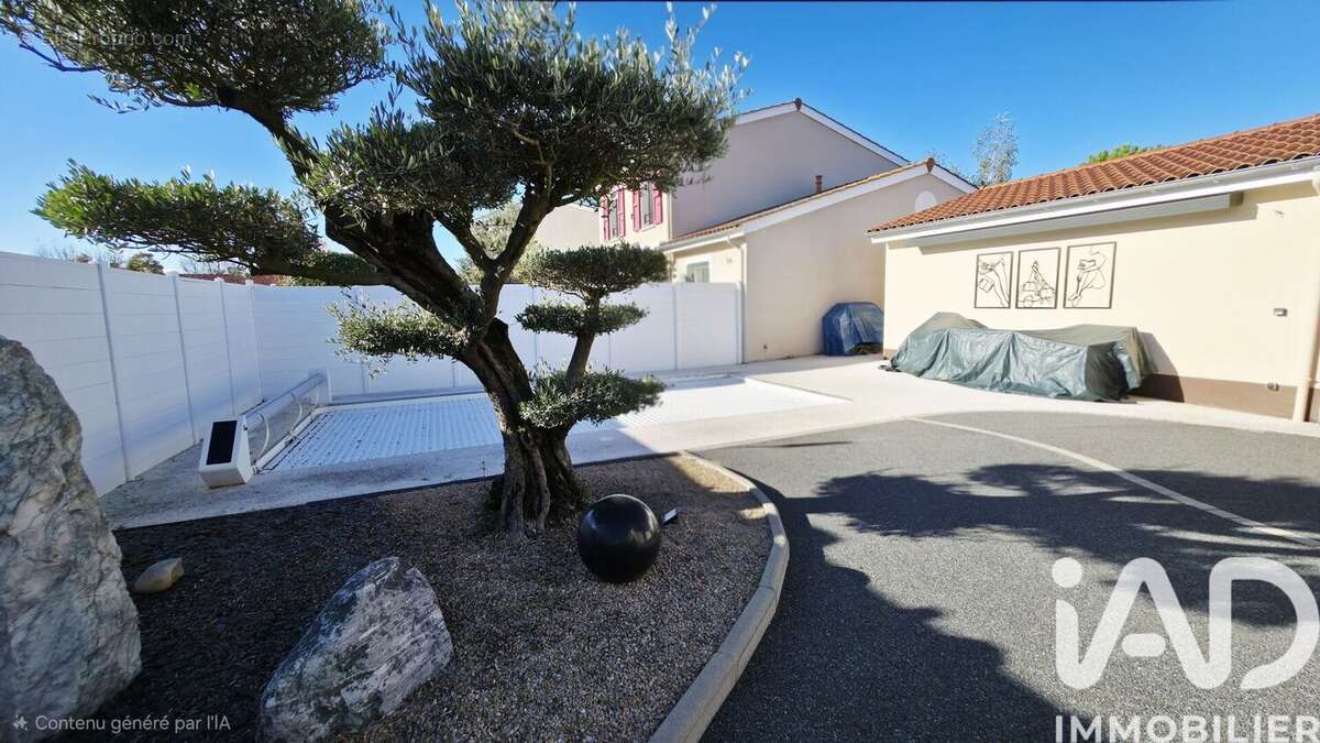 Photo 7 - Maison à VEAUCHE