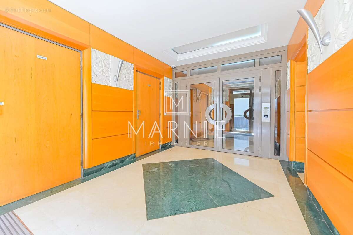 Appartement à LEVALLOIS-PERRET