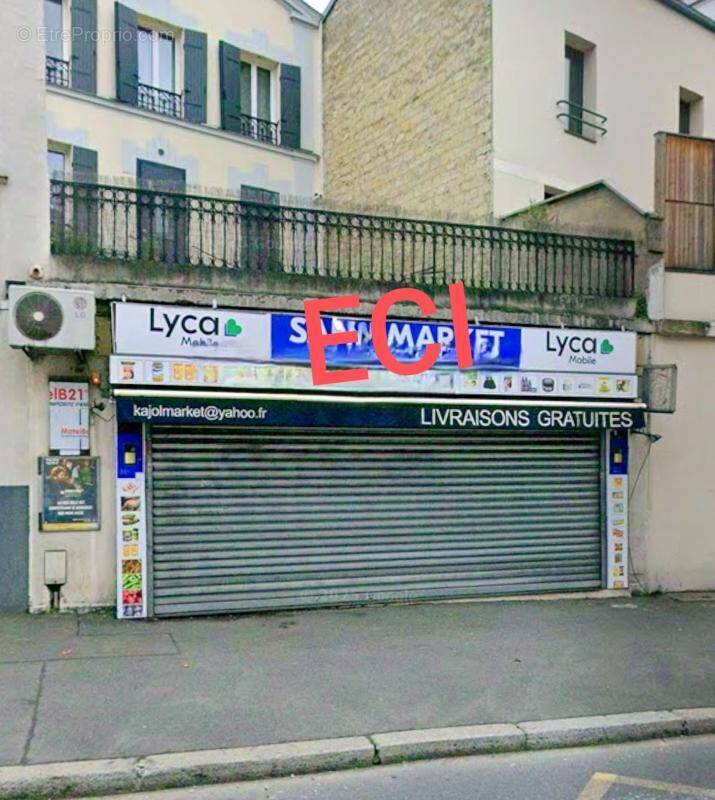 Commerce à SURESNES